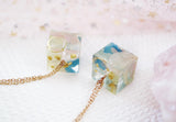 Lace Leaf Cube